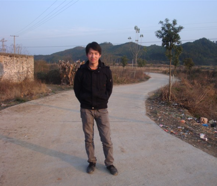 揚(yáng)潤創(chuàng)始人